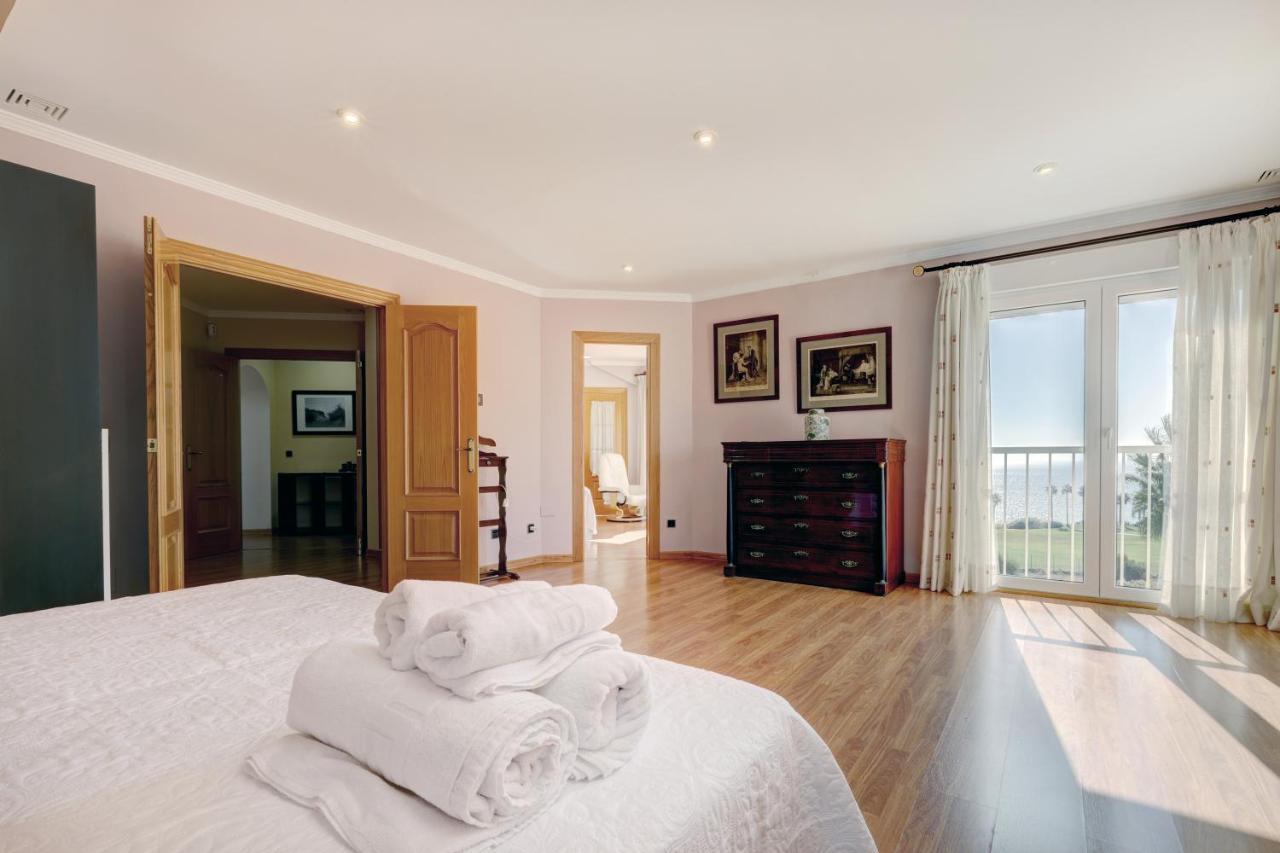 סן רוקה Villa Alcaidesa Vistas Al Mar מראה חיצוני תמונה